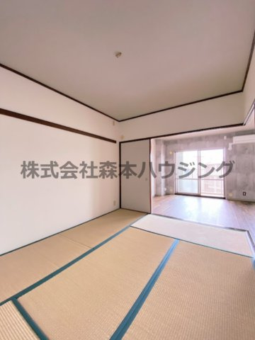 【和室】 | 　PHOENIX COURT 交野Ⅰ | 落ち着いた雰囲気の和室付きです