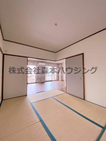 【和室】 | 　PHOENIX COURT 交野Ⅰ | 和室があると、家にあたたかい雰囲気が生まれます
