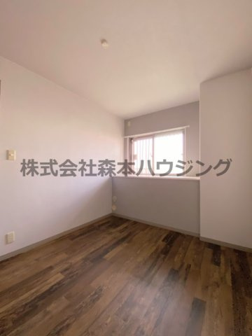 【洋室】 | 　PHOENIX COURT 交野Ⅰ | 使いやすい洋室です
