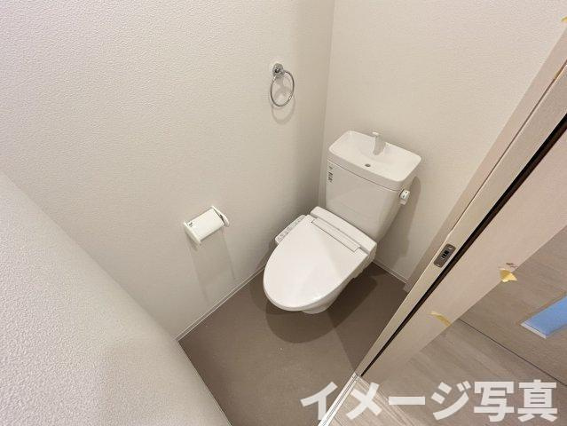 【トイレ】 | ジーメゾン春日井リーファ | 同タイプ写真