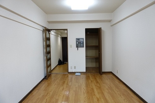 ライオンズマンション名大ウエストの収納|クロゼット　※前回募集時／2019年11月の写真