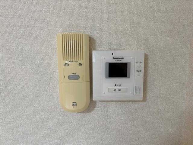 グランドール　Ⅲの内装|カメラ付インターホン