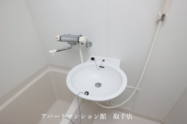 レオパレスシャイニーハイツＮの洗面所|画像8