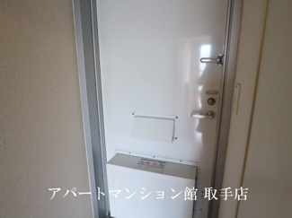 【玄関】 | レオパレスレクサス