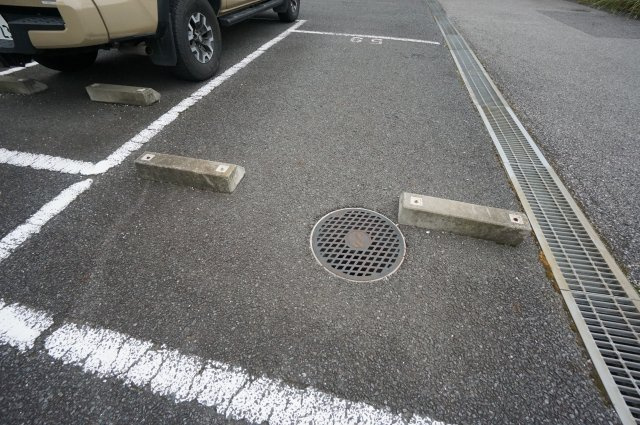 アルファタウン天王台の駐車場