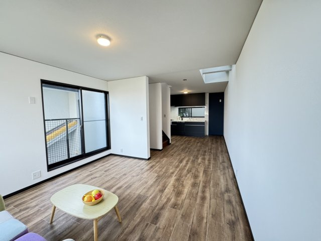 五毛通３丁目戸建の居間・リビング