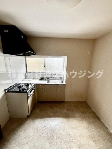 大久保町リノベテラスのキッチン