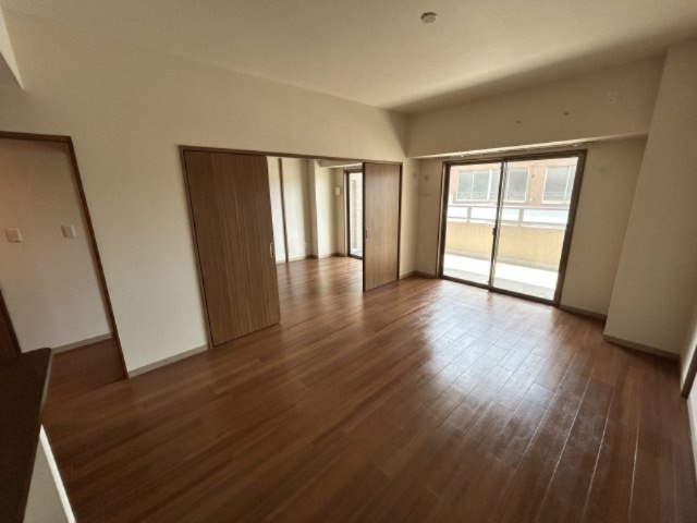 の賃貸マンションの内装|※別部屋同間取りのお写真となります。参考にご覧くださいませ。