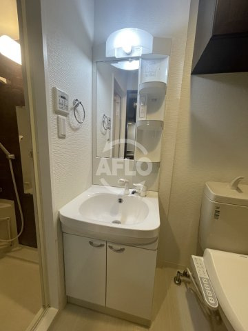 インザライフ大正RESIDENCEの独立洗面台|CITY　PAL　TAISHO（シティパルタイショウ）　独立洗面台