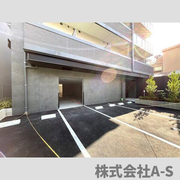 エスリード上前津セレーノの駐車場|同間取り画像使用
実際のお部屋と色などが異なる場合がございます。