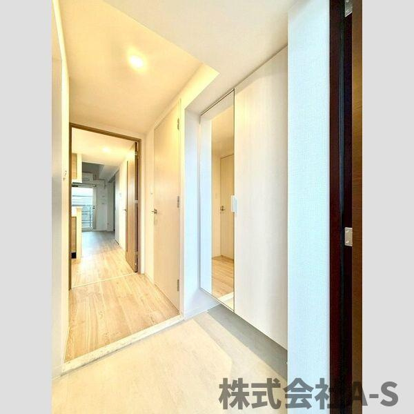 エスリード金山ル・グランの玄関|同間取り画像使用
実際のお部屋と色などが異なる場合がございます。