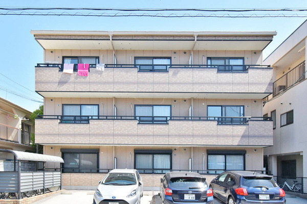 HAST堀田の外観|落ち着いた雰囲気の外観です