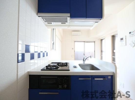 プレサンス新栄デコールのキッチン|同間取り画像使用
実際のお部屋と色などが異なる場合がございます。