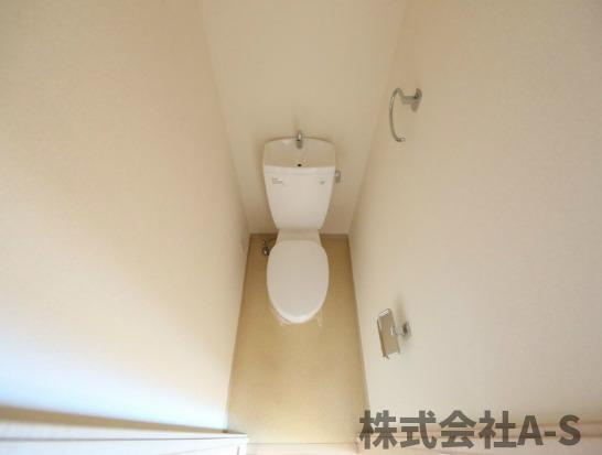 プレサンス新栄デコールのトイレ|同間取り画像使用
実際のお部屋と色などが異なる場合がございます。
