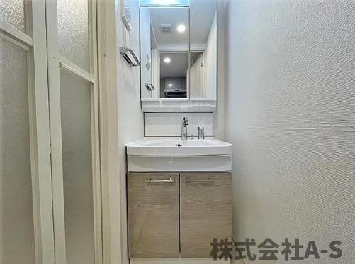 エスリード金山ル・グランの洗面所|同間取り画像使用
実際のお部屋と色などが異なる場合がございます。