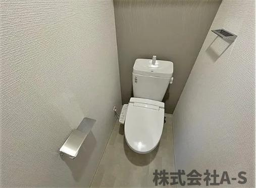エスリード金山ル・グランのトイレ|同間取り画像使用
実際のお部屋と色などが異なる場合がございます。