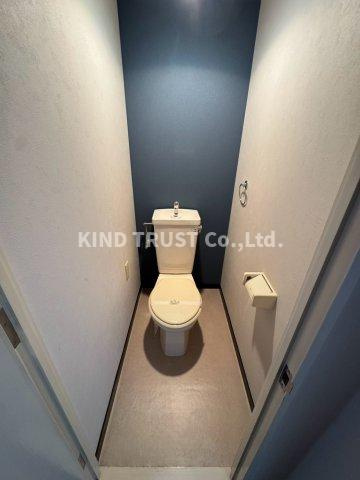ディナスタビルのトイレ|ゆったりとした空間のトイレです