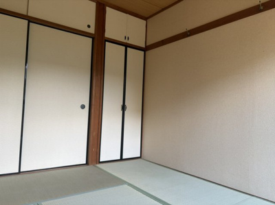 【寝室】