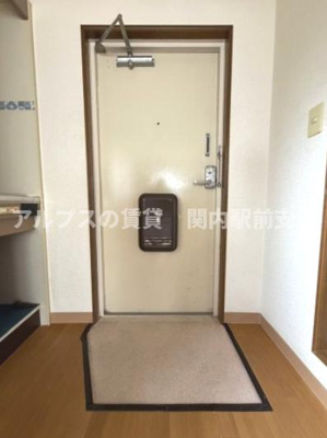 【玄関】 | ミントハウス