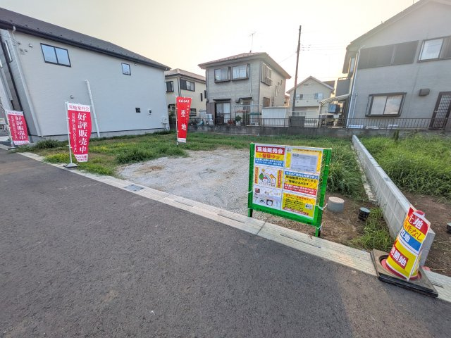 取手市戸頭　19期　売地の前面道路含む現地写真