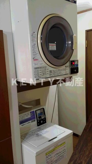 【設備】 | セピア | コイン式洗濯機・乾燥機