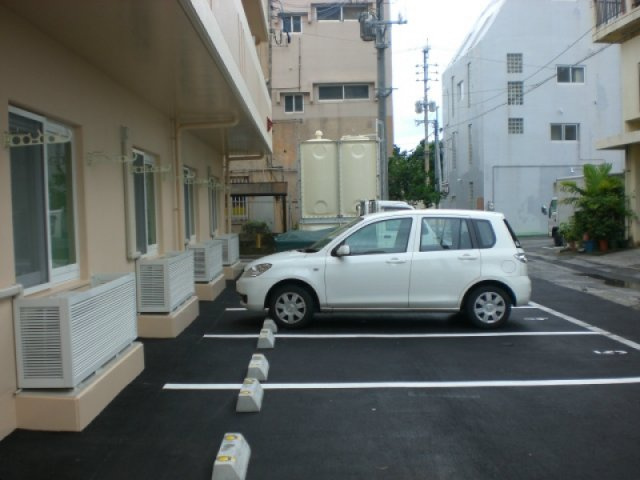 【エントランス】ＢＡＹＳＩＤＥ　那覇