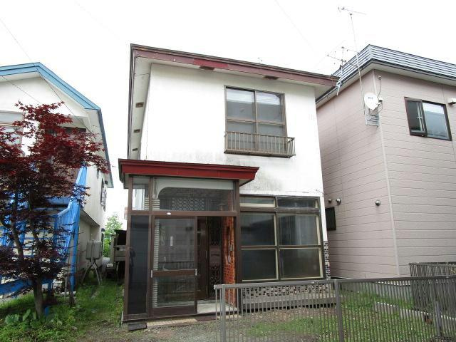 川北町8-32貸家