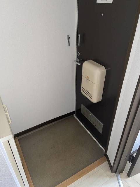 【玄関】