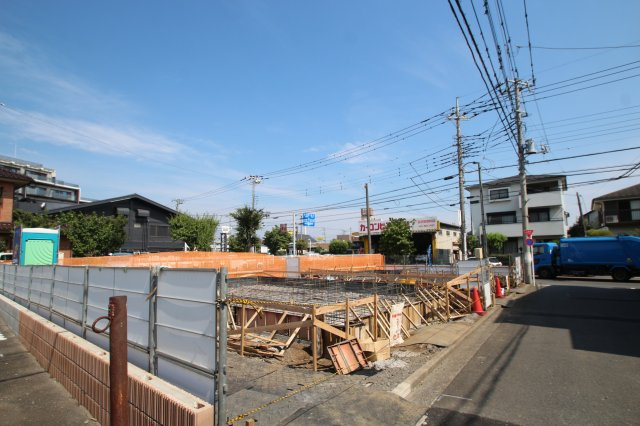 【Blooming Garden】立川市若葉町１丁目の外観|西武拝島線「東大和市」歩19分
