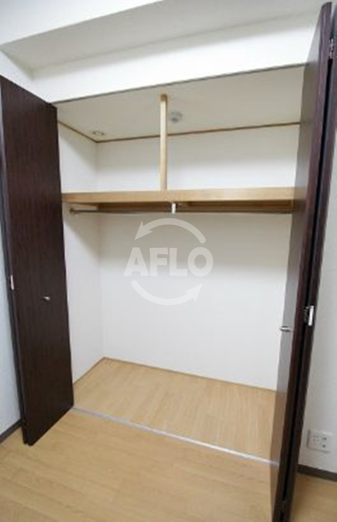 アネックス六兵衛三番館の収納|アネックス六兵衛三番館　クローゼット