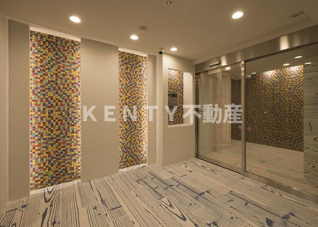 【ロビー】 | B CITY APARTMENT SHINAGAWA WEST | 清潔なロビーです