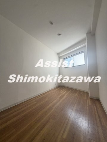 エクセレント下北沢の寝室
