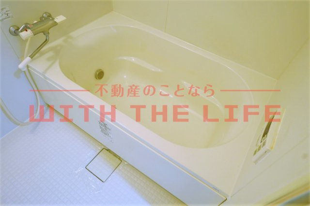 モントーレヒルズ悠【キャッシュバック対象物件】の浴室|きれいなお風呂です