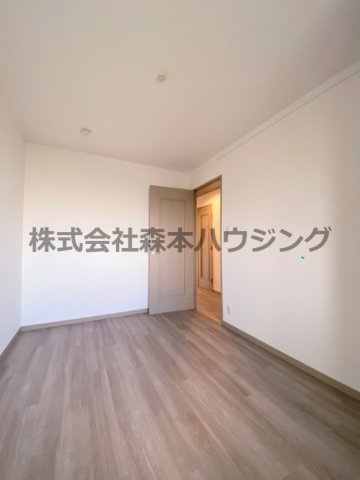 【洋室】 | 　PHOENIX COURT 交野Ⅰ | 使い勝手のいい洋室です