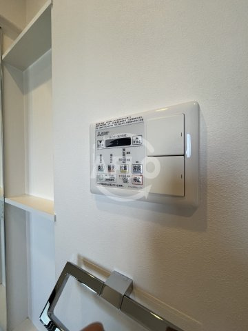 グランデージ新大阪の設備|グランデージ新大阪　浴室乾燥機