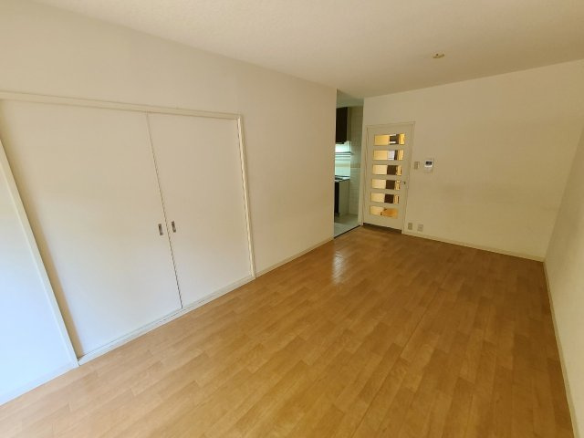 吉光アドニス芦屋の居間・リビング