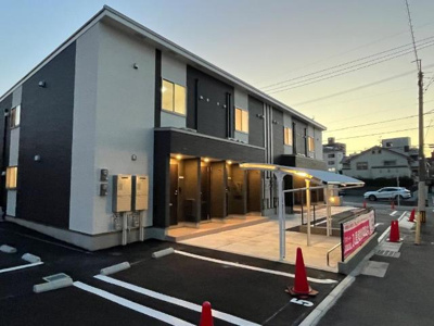 【外観】 | ＳＰＡＺＩＯ　ＦＵＫＵＯＫＡ　スパッツィオ　フクオカ | ◆初期費用最安値コミット！「もっとお得に賃貸」を叶えます♪
◆見積もりのセカンドオピニオンも開催中♪検討中の物件もお気軽に相談下さい。
※既にお申込み済みの場合はご遠慮下さい。
