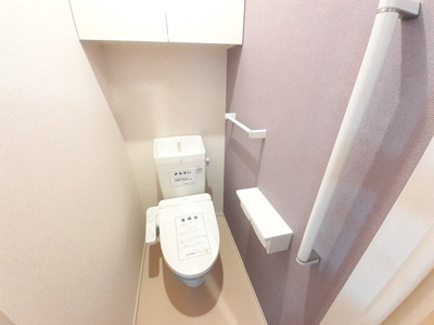 【トイレ】 | ピース　ライフ | 落ち着いた色調のトイレです