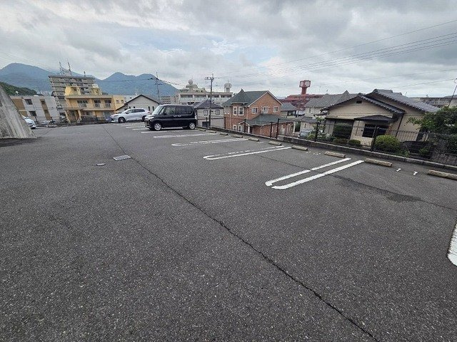 【駐車場】 | アンブラッセ　Ⅰ | 駐車スペースもあります