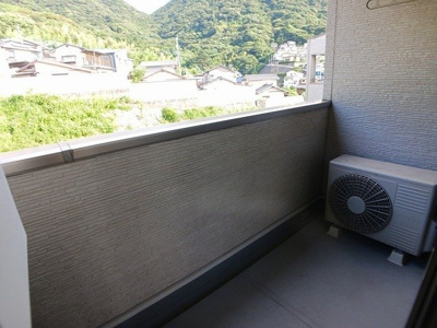 【バルコニー】 | アンブラッセ　Ⅰ | お洗濯にも便利なバルコニー付き