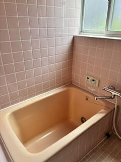 合川ビレッジ戸建の浴室|きれいなお風呂です