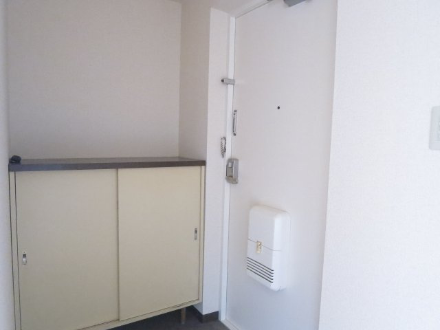 アベニュー山手台の玄関|※現況優先