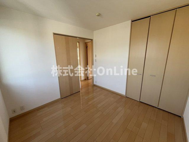 八尾市南小阪合町２丁目のアパートの子供部屋