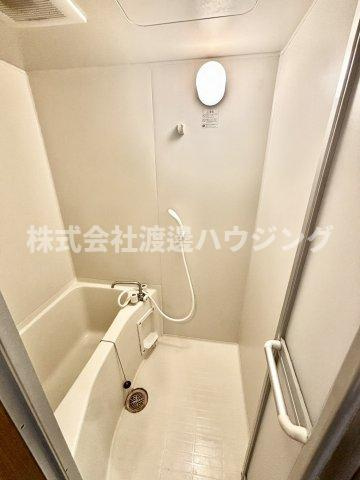 パーマネンス都島の浴室