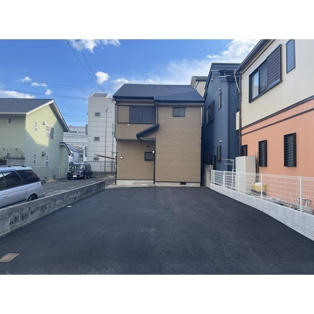 魚崎南町3丁目戸建の駐車場