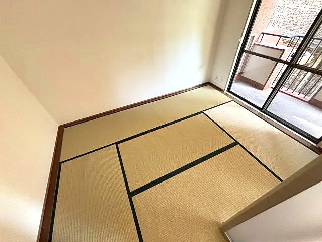 グランドビスタ北野の居間・リビング