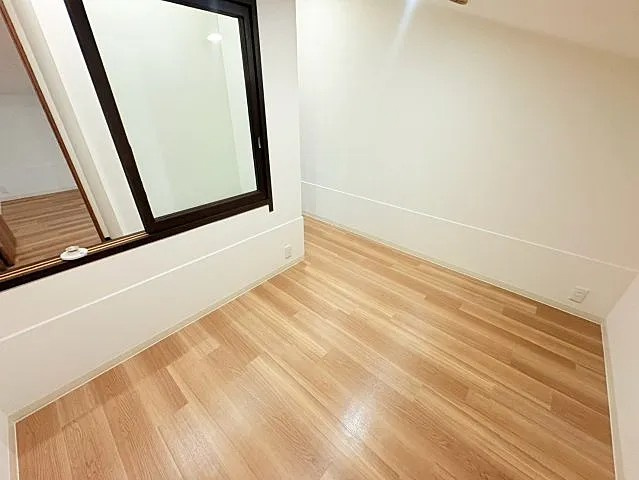 芦屋市浜風町の賃貸マンションの居間・リビング