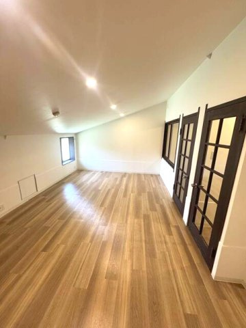 芦屋市浜風町の賃貸マンションの居間・リビング