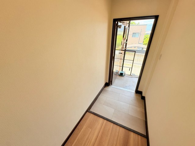 芦屋市浜風町の賃貸マンションの玄関