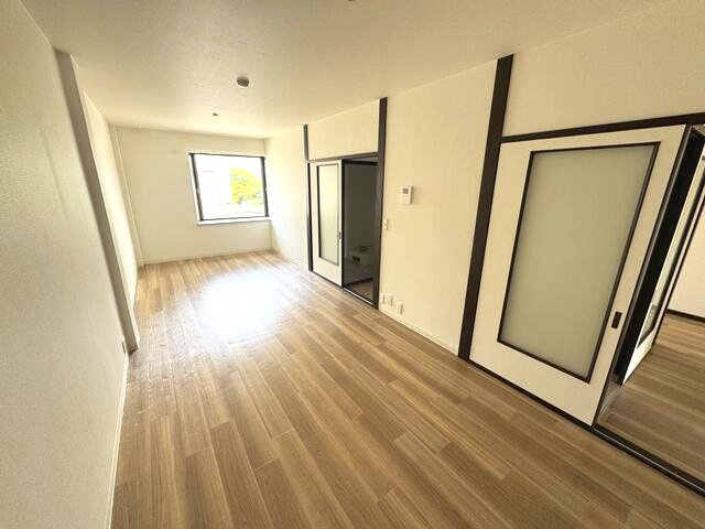 芦屋市浜風町の賃貸マンションの居間・リビング